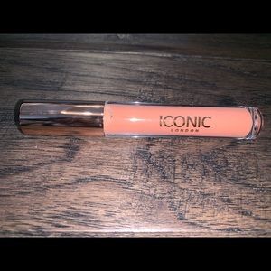 Makeup - Iconic London Lip Plumping Gloss Makeup - Iconic London Lip Plumping Gloss